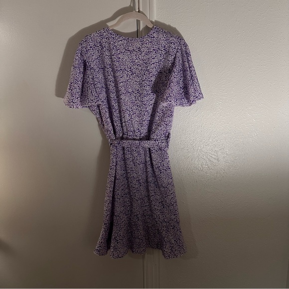 SHEIN Lilac Purple Floral Tie Front Ruffle Mini Dress V Neck Short Sleeve A Line - Picture 4 of 8
